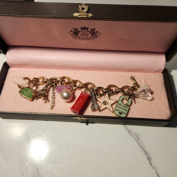 Juicy Couture Jewelry - Juicy Couture Around the World Bracelet
